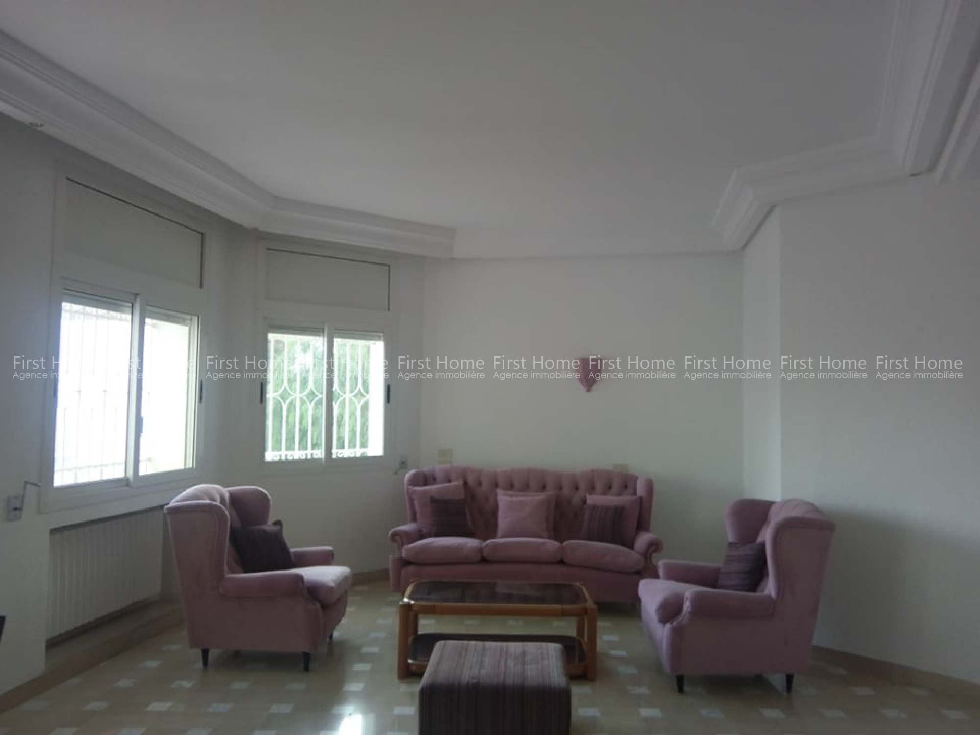 A louer un étage de villa meublé  à Menzah 9